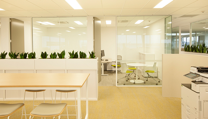 上海辦公室裝修公司到底該如何選？做好三點(diǎn)，裝修一身輕松