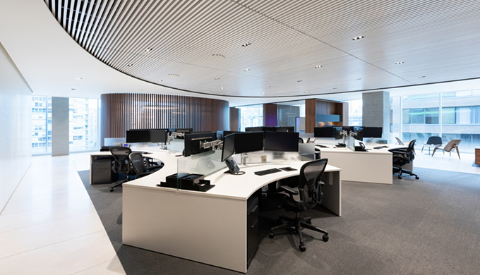 上海辦公室大工位桌裝修設計