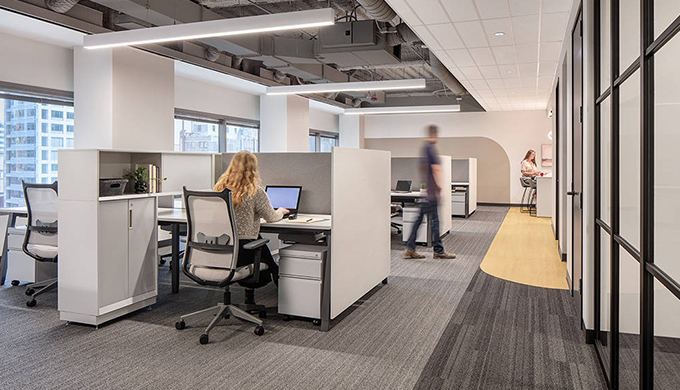 上海員工區(qū)辦公室裝修設(shè)計(jì)