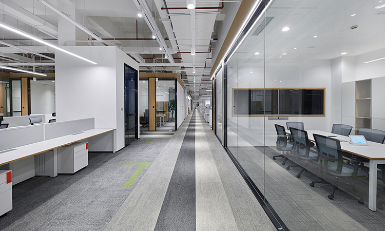 上海辦公室裝修設計有哪些特點以及能帶來哪些效果