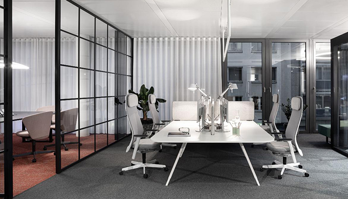 上海辦公室裝修公司與設計事務所的設計師有什么區別？