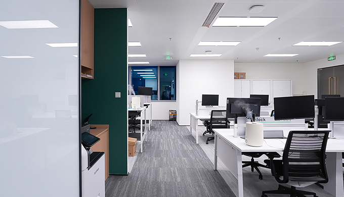 辦公室裝修工期延誤全維度解決方案