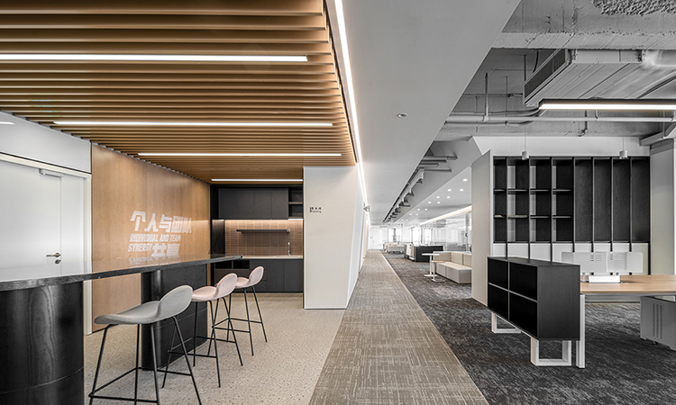 如何設計裝修有企業歸屬感的辦公室