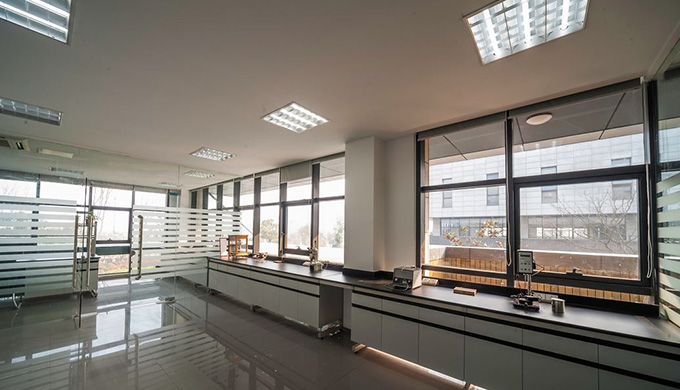 不同的開窗采光對上海小型辦公室裝修設計的影響有哪些？