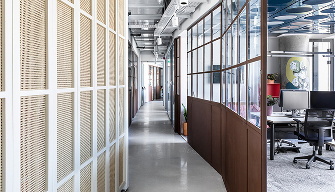 上海辦公室空間側(cè)界面的裝修設(shè)計要點(diǎn)