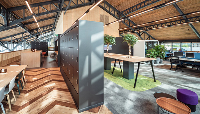 上海辦公室裝修結(jié)構(gòu)木材水曲柳