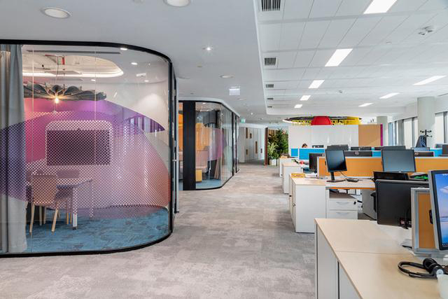 上海長(zhǎng)寧區(qū)電商公司辦公室裝修設(shè)計(jì)是怎樣布局的？